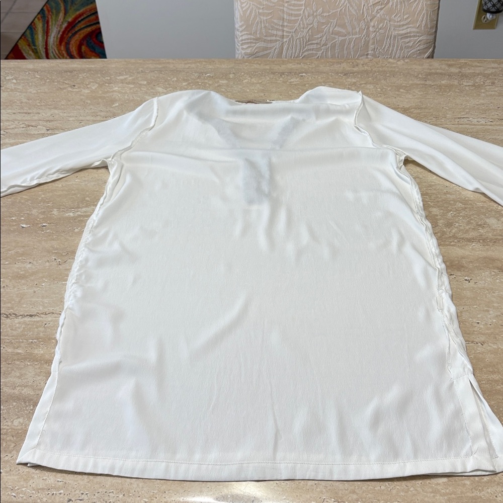 Zara, Comfortable, airy Tunic White Blouse w/silver beading. Great Condition. - Picture 10 of 11